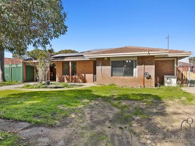 9 Sandeland Avenue, Coodanup WA 6210