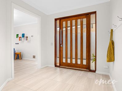 21 Castellon Crescent, Coogee WA 6166