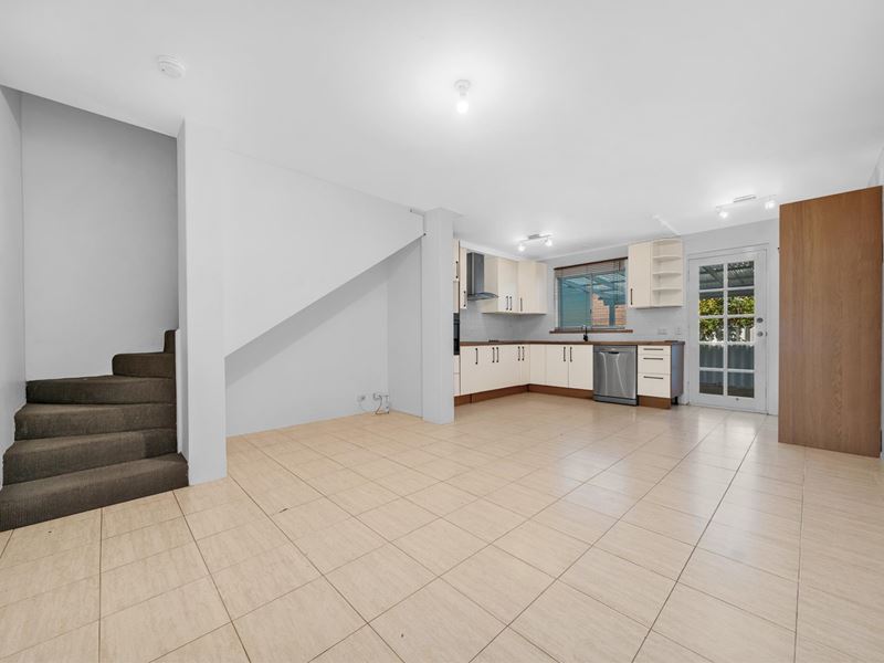 6/52 Samson St, White Gum Valley