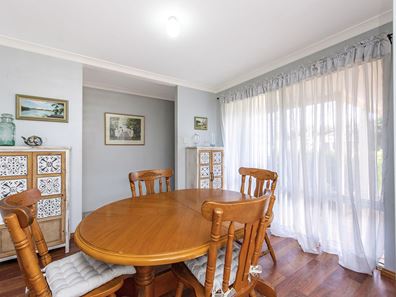 30 Indigo Circle, Warnbro WA 6169