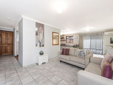 30 Indigo Circle, Warnbro WA 6169