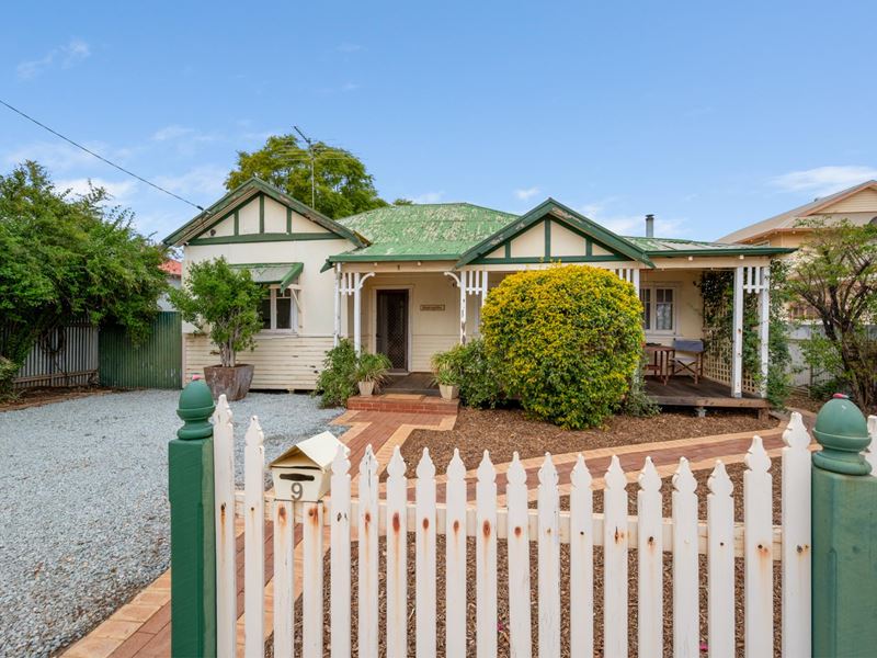 9 Dorothea Street, South Kalgoorlie WA 6430