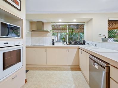 22 Bonnie Doone Grove, Dawesville WA 6211