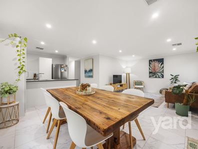 8B Harriott Street, Willagee WA 6156