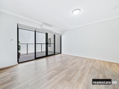 18/33 Bronte Street, East Perth WA 6004