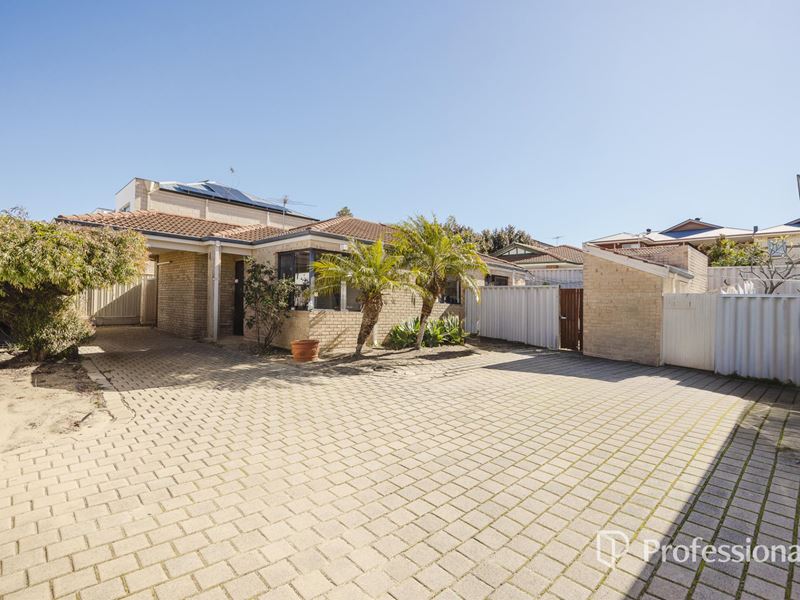 3/9 Muir Street, Innaloo WA 6018