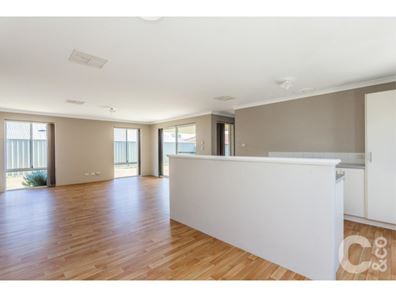 19 Lambeth Circle, Wellard WA 6170