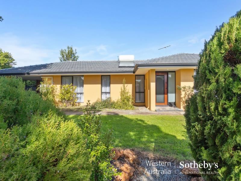40 Bugendore Street, Maida Vale WA 6057