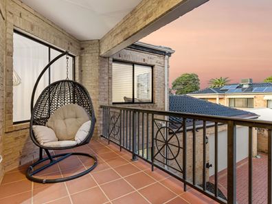 4B Bricknell Road, Attadale WA 6156