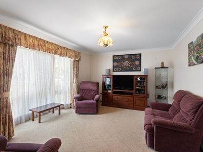 15 Grant Street, Geographe WA 6280