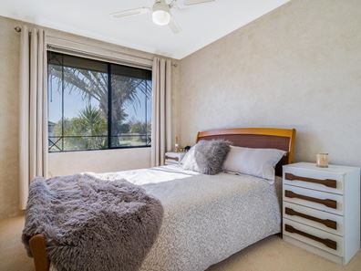 19 Estcourt Road, Redcliffe WA 6104