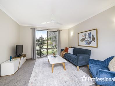 173A Twickenham Drive, Kingsley WA 6026