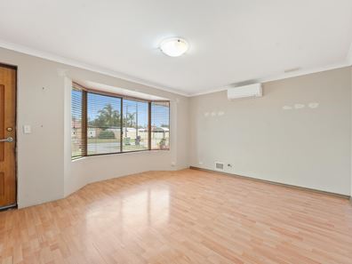 50 Minigwal Loop, Waikiki WA 6169