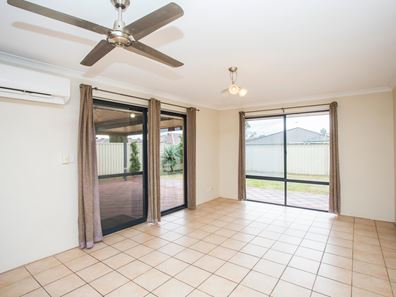 11 Pindi Court, South Guildford WA 6055
