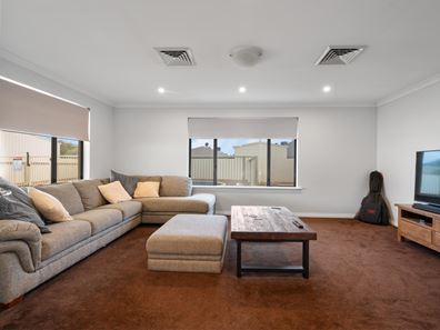 11 Vitali Cresent, Somerville WA 6430