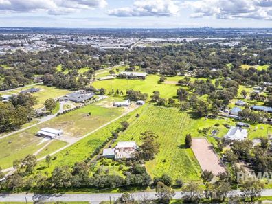 139 Reservoir Road, Orange Grove WA 6109