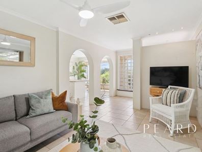 69a David Crescent, Hillarys WA 6025