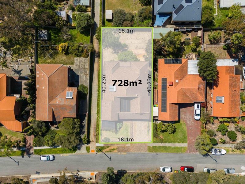 15 Treswell Court, Karrinyup WA 6018