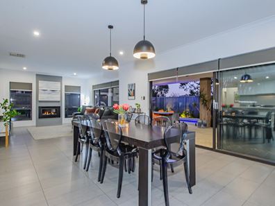 16 Mingara Avenue, Harrisdale WA 6112
