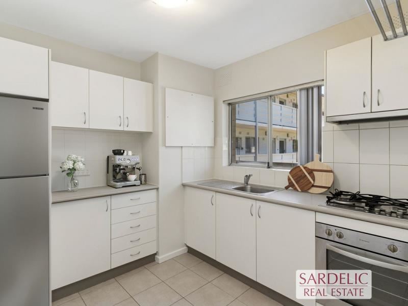 8/171 Bishopsgate Street, Carlisle WA 6101