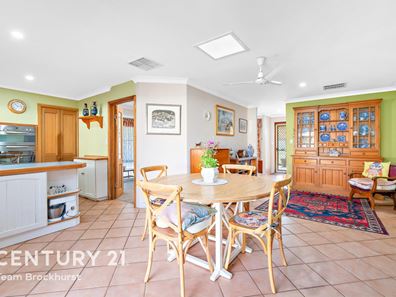 2 Dorigo Place, Gosnells WA 6110