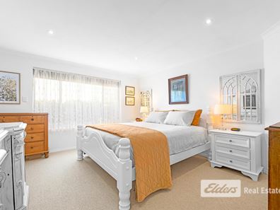 12 Pluto Rise, Mckail WA 6330