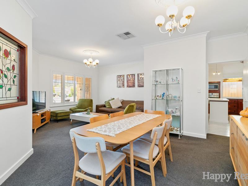 13 Jilakin Loop, Canning Vale WA 6155