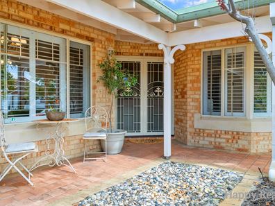 13 Jilakin Loop, Canning Vale WA 6155