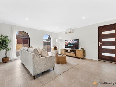 4 Willcock Street, Ferndale WA 6148