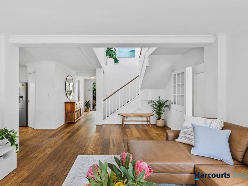 66A Westview Street, Scarborough WA 6019