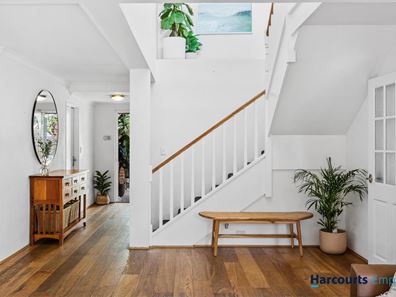 66A Westview Street, Scarborough WA 6019