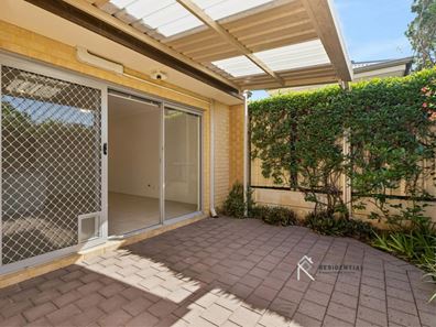 10c Roebuck Street, Innaloo WA 6018