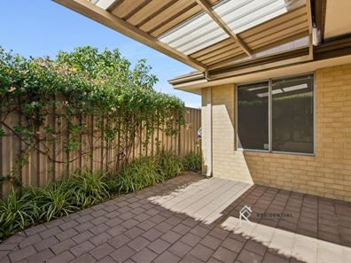 10c Roebuck Street, Innaloo WA 6018