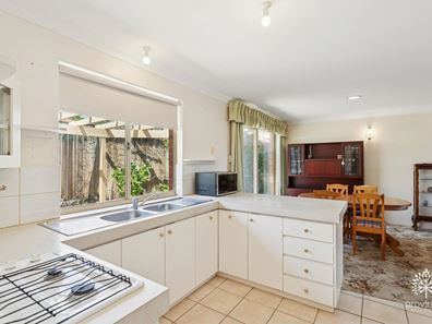 4/29 Brooks Street, Kalamunda WA 6076