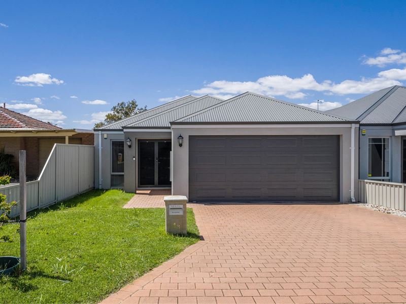 4B Steven Street, Morley WA 6062