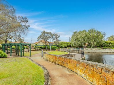 272A Bennett Springs Drive, Bennett Springs WA 6063