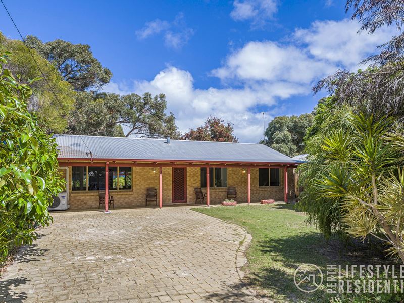 3/1 Turner Drive, Guilderton WA 6041