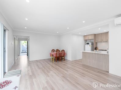 3/221 Walter Road, Morley WA 6062