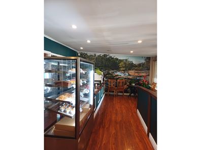 Food/Hospitality - Profitable Restaurant For Sale-Prime Location in Roleystone