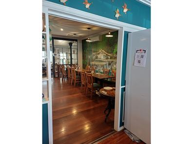Food/Hospitality - Profitable Restaurant For Sale-Prime Location in Roleystone