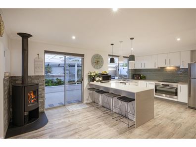 3 Bower Road, West Busselton WA 6280