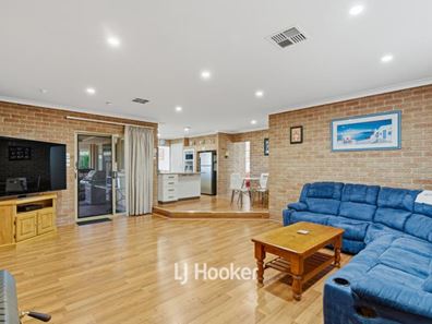 11 Walter Drive, Collie WA 6225