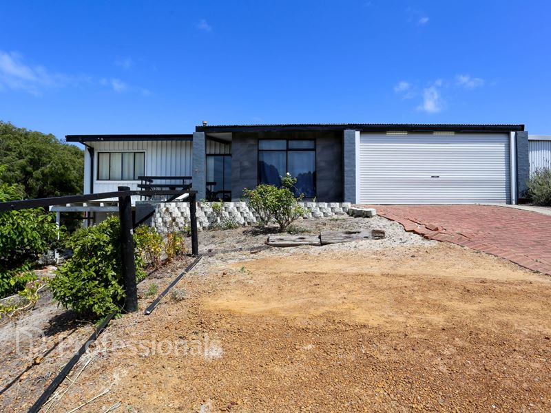 25 Burton Road, Castletown WA 6450
