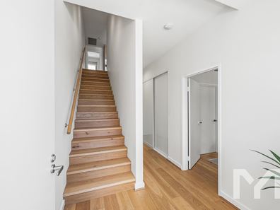 8 Durack Lane, North Coogee WA 6163