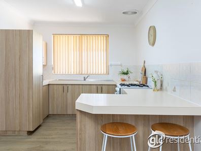 5B Medlar Grove, South Lake WA 6164