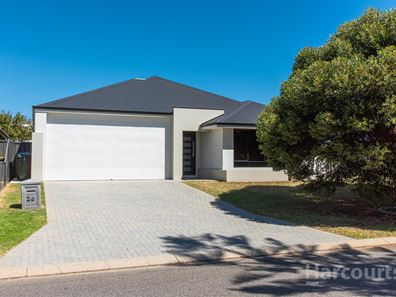 26 Boardwalk Boulevard, Halls Head WA 6210