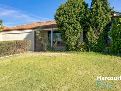110 St Stephens Crescent, Tapping WA 6065