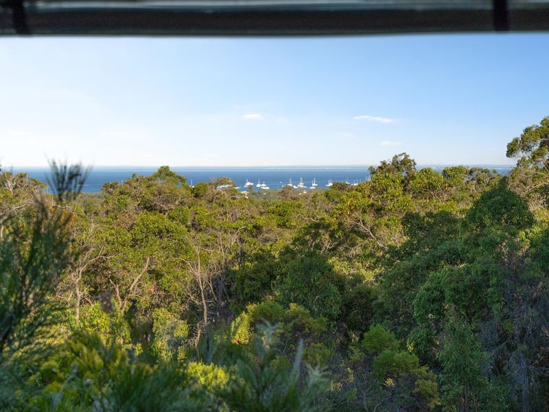 11 Jones Road, Quedjinup WA 6281