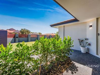 137 Glenfield Beach Drive, Glenfield WA 6532