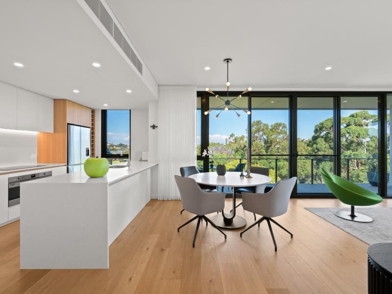 504/22 Pollen Grove, Jolimont WA 6014